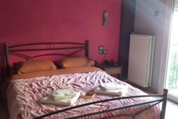 Room 44 of 60