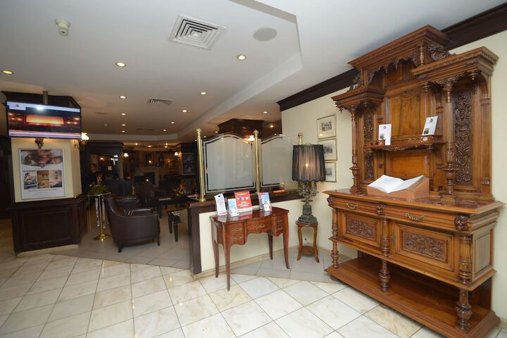 Lobby Entry