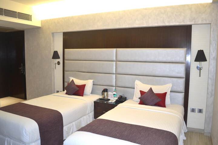 Room 20 of 65