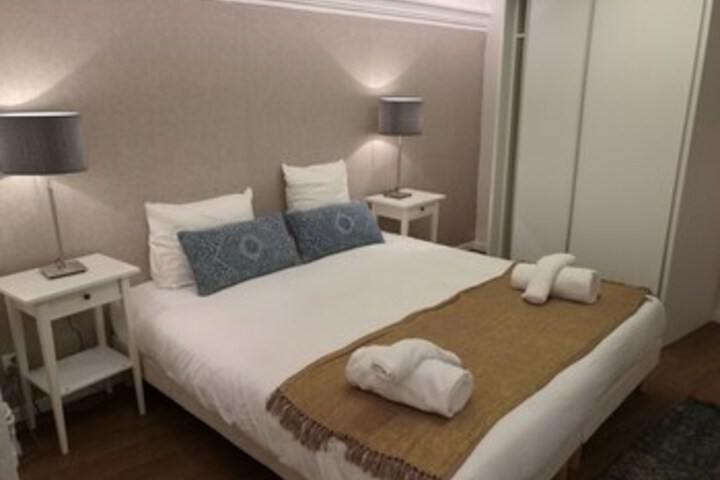 Room 48 of 60