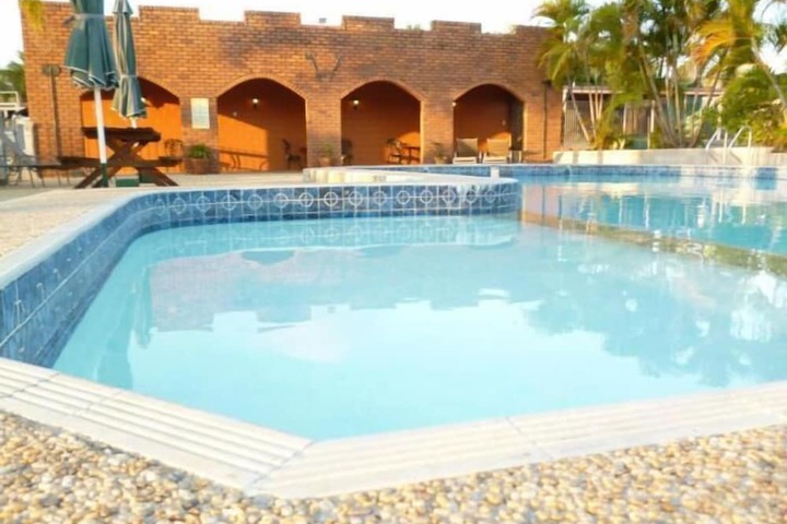 Pool 19 of 46