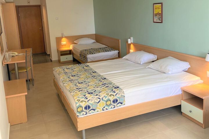 Room 8 of 45