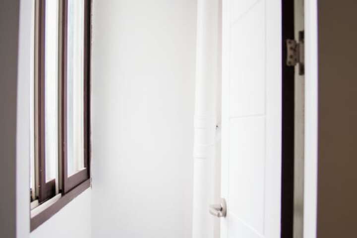 Ballroom/Hall 115 of 127