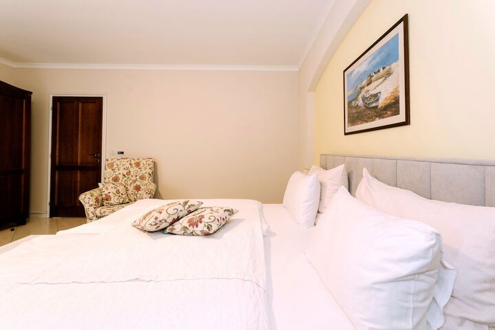 Room 36 of 104