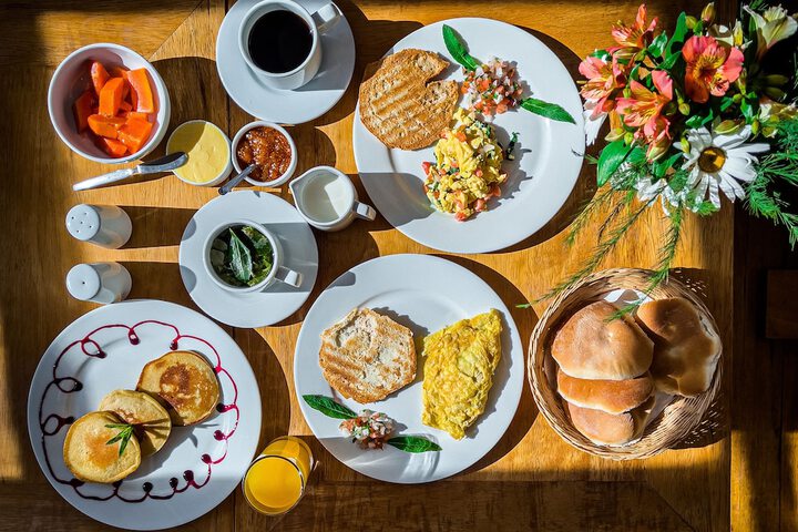 Breakfast/Coffee Service 89 of 175