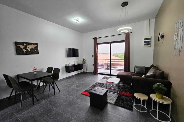 Room 2 of 56