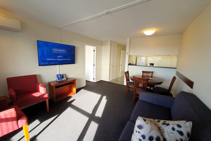 Room 40 of 69