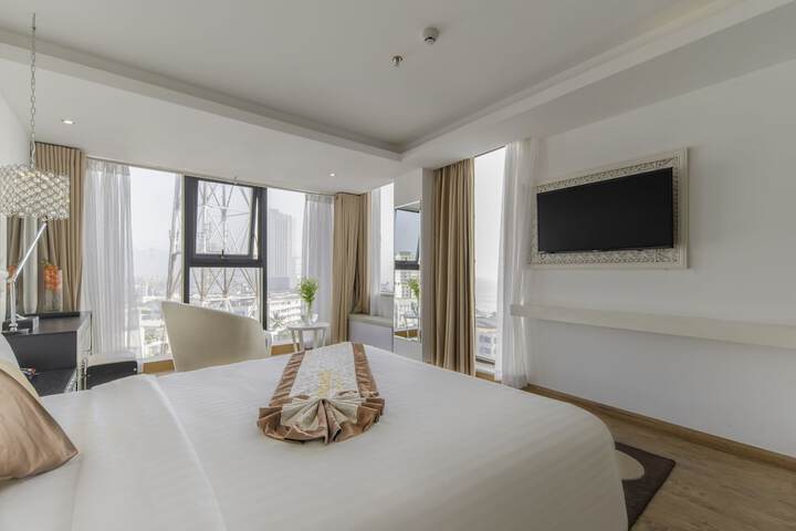 Room 30 of 121