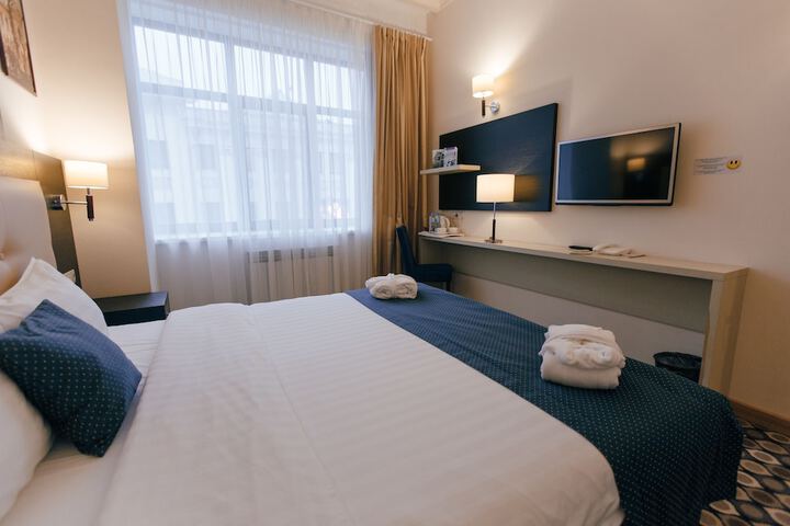Room 9 of 57