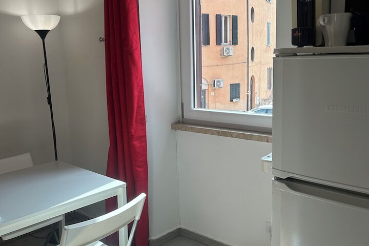 Room 7 of 78