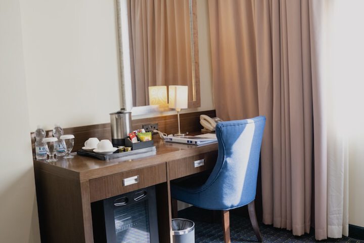 Room 80 of 140