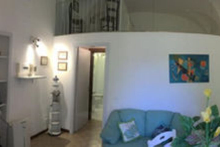 Room 379 of 499