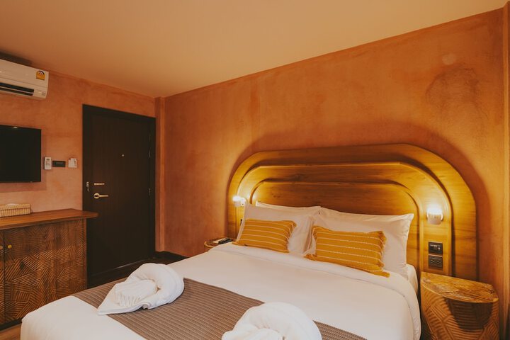 Room 42 of 68