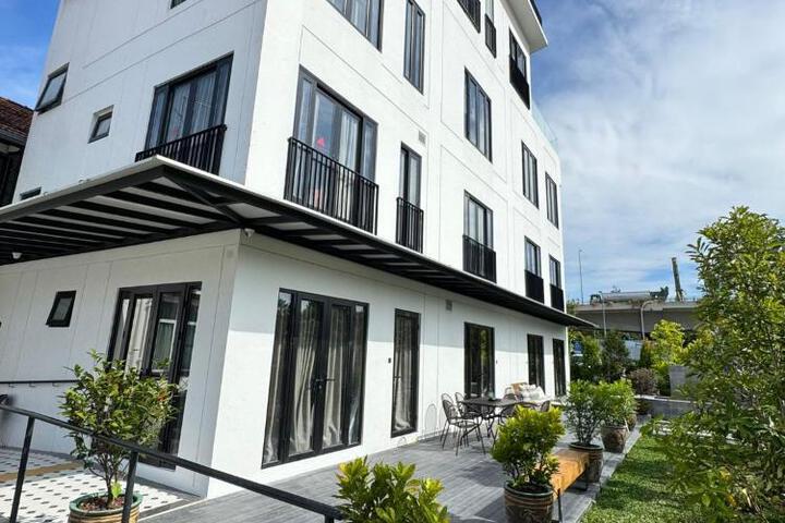 545 Residences - Extended stay property-- Min 6 nights