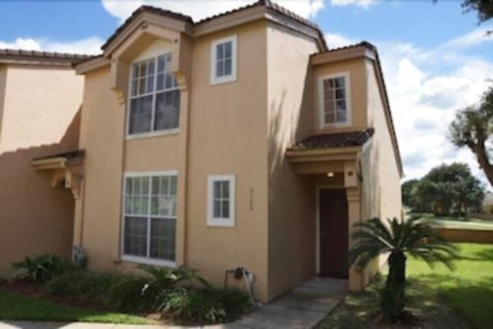 Mango Key 3156 Towhome