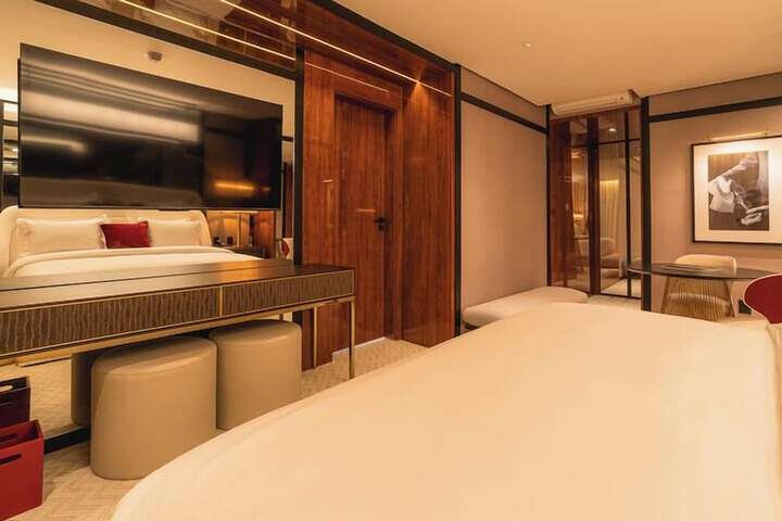 Room 21 of 56