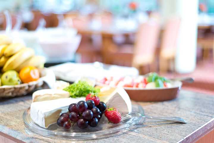 Breakfast buffet
