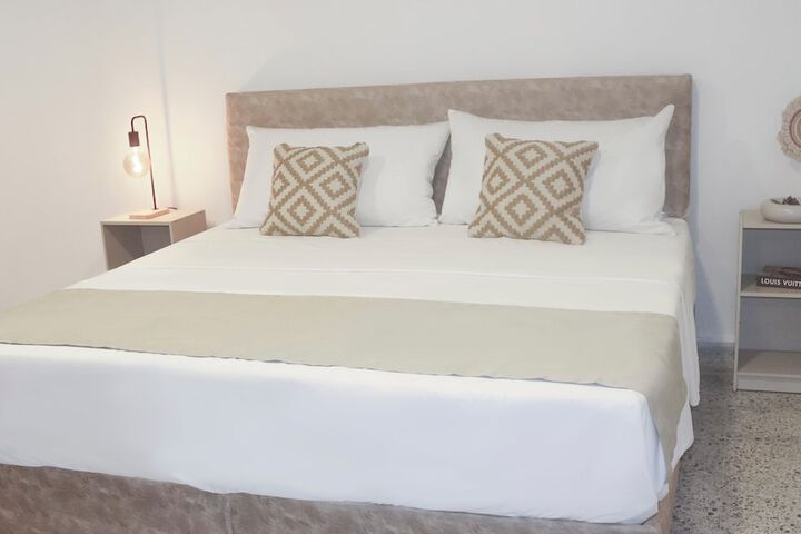 Room 5 of 29