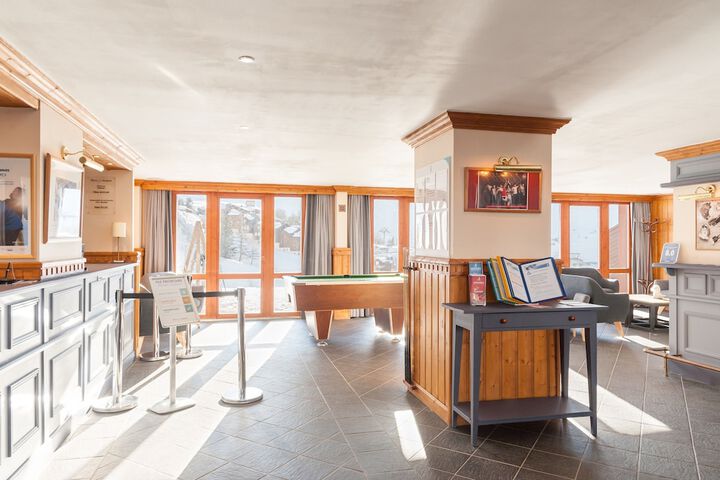 Lobby Entry