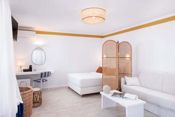 Room 10 of 92
