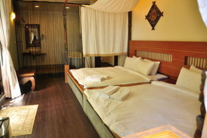 Room 26 of 35