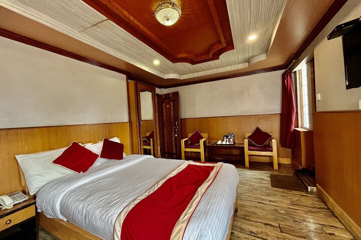 Room 10 of 23