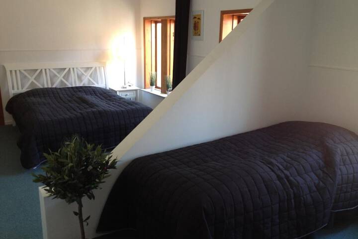 Room 10 of 39