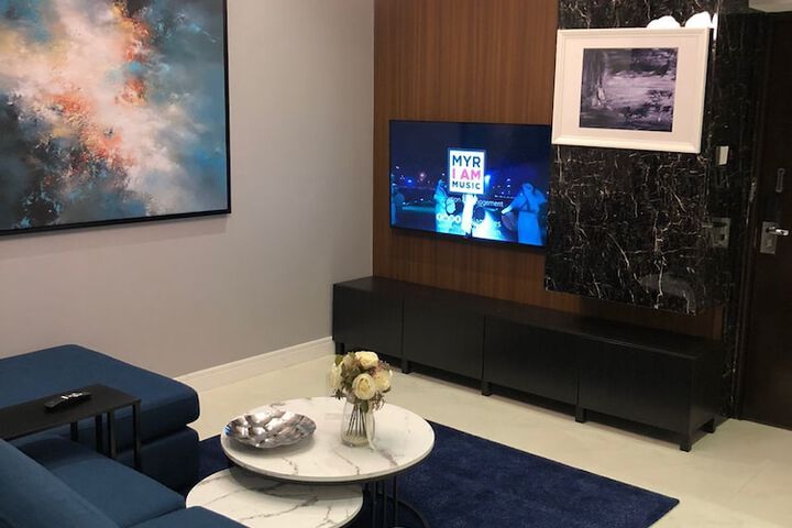 Room 34 of 61