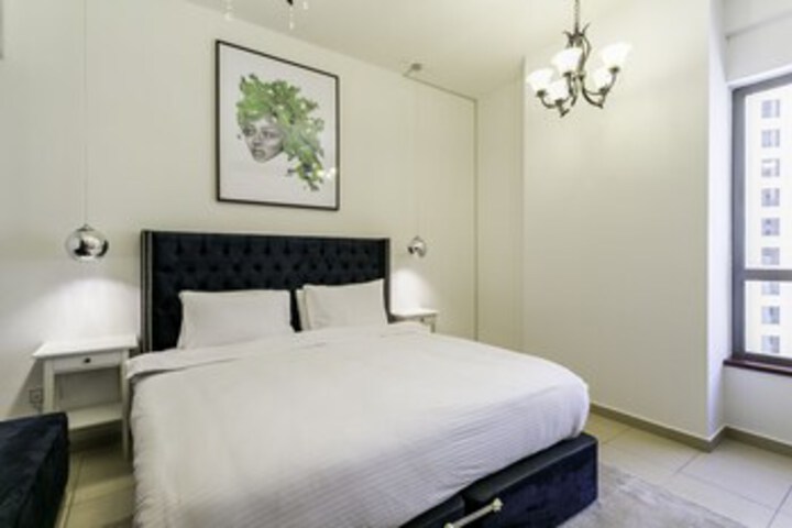 Room 21 of 28