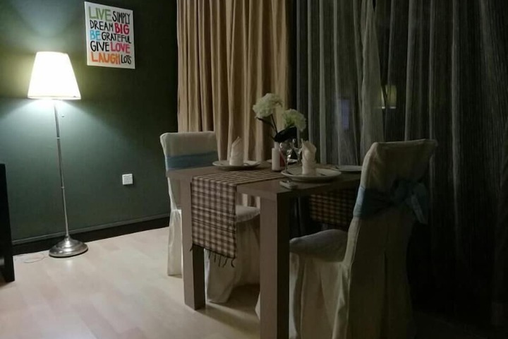 Room 21 of 32