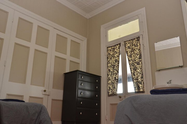 Room 12 of 20