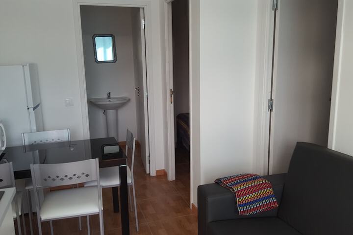 Room 27 of 132