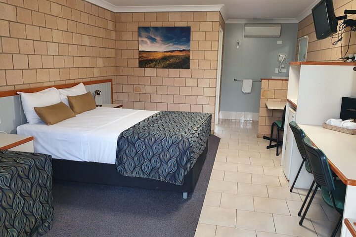 Room 9 of 54