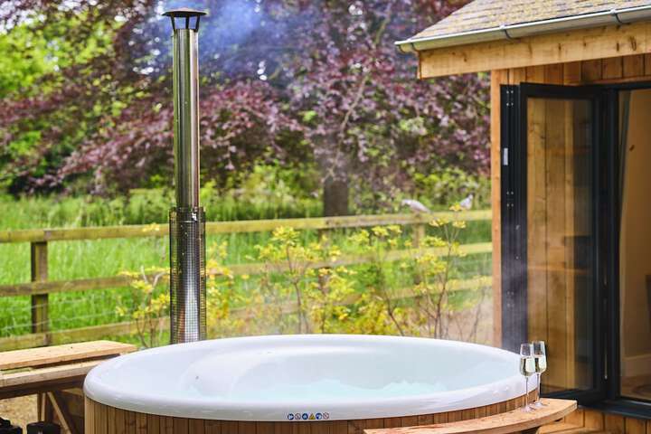 The Weeping Willow Lodges in Bury St Edmunds