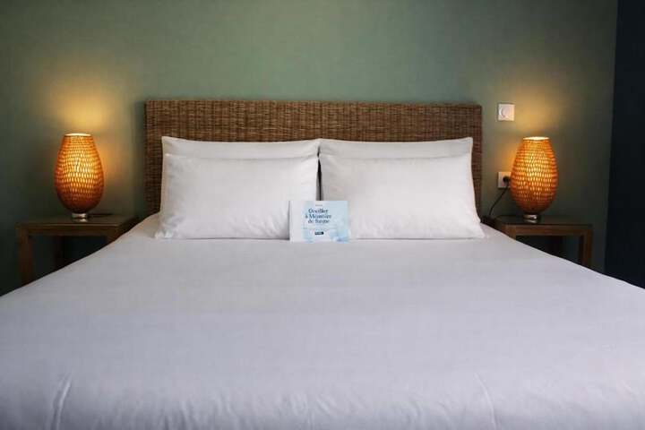 Room 40 of 93