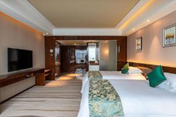 Room 10 of 10