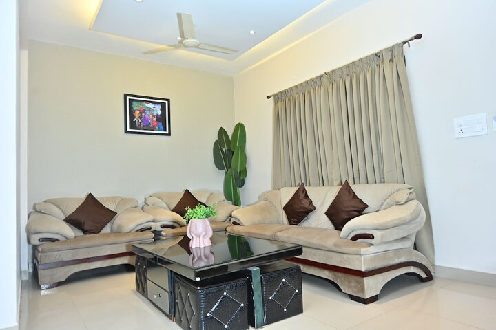 Room 34 of 63