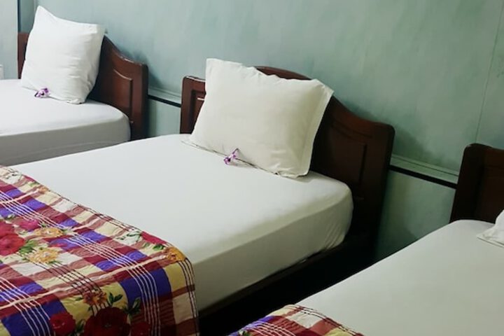 Room 16 of 31