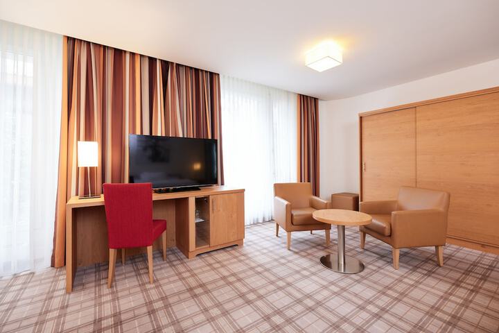Room 15 of 52