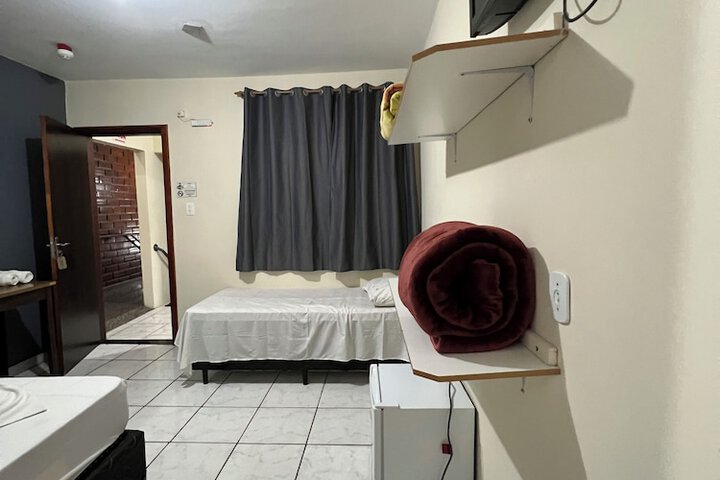 Room 60 of 74