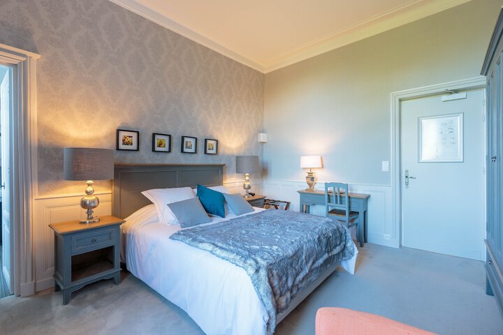 Room 10 of 55