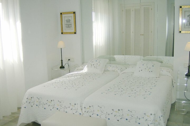 Room 21 of 78