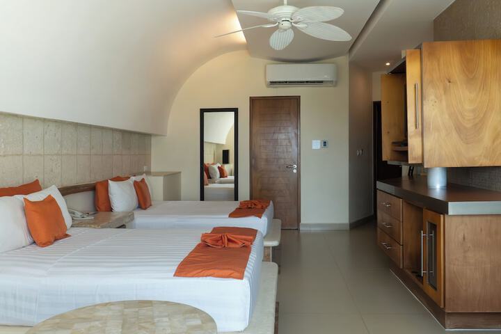 Room 20 of 100