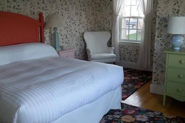Room 12 of 53