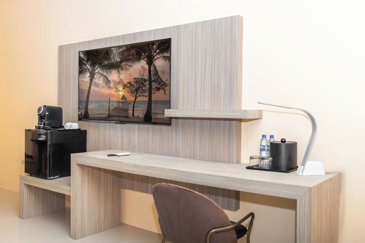 Room 4 of 22
