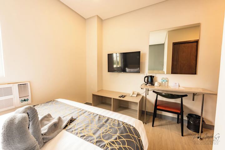 Room 15 of 30