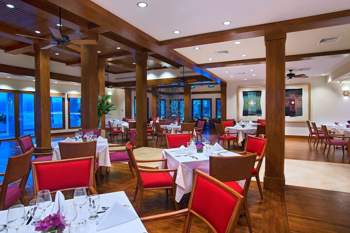 Dining 116 of 180