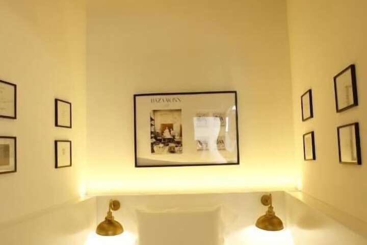 Room 26 of 60