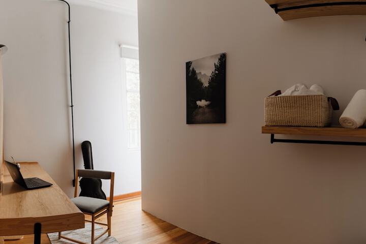 Room 17 of 50