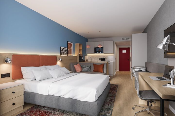 Room 4 of 45